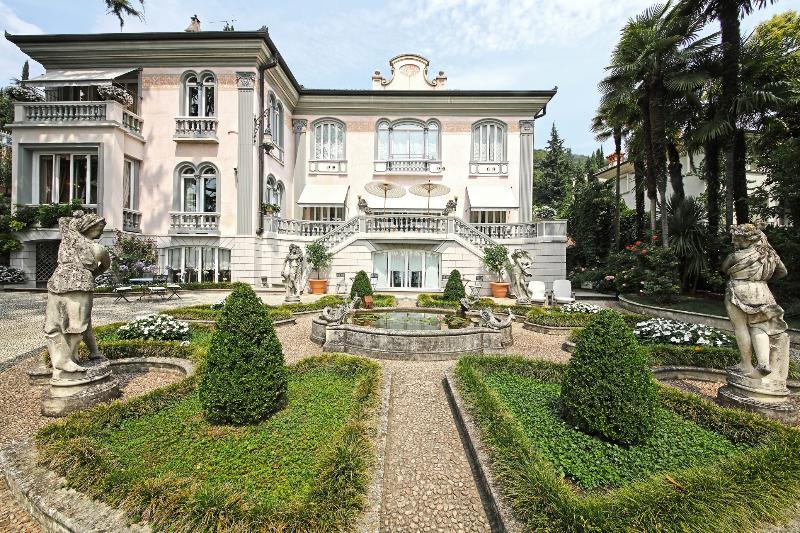 Villa La Vittoriana Salò Exterior foto